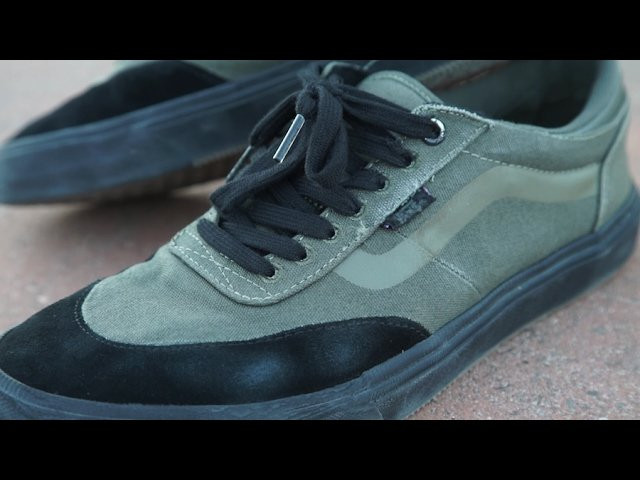 Shop Vans Crockett Pro 2: http://bit.ly/CrockettPro2<br /><br />Following the highly acclaimed Crockett Pro, we have the all-new Crockett Pro 2 from Vans. The Vans Crockett 2 Pro boast superior durability, cushioning, support and boardfeel thanks to Duracap underlays, UltraCushHD insoles and a Wafflecup outsole. We took a few pairs to the park to see how they compared to the original, which is a personal favorite of shop employees. Tune in to see the Vans Crockett Pro 2 in action! <br /><br />Shop: http://bit.ly/CrockettPro2<br /><br />Filmed & Edited by Chandler Beck<br /><br />Facebook: https://www.facebook.com/SkateWarehouse<br />Twitter: https://twitter.com/skate_warehouse<br />Instagram: http://instagram.com/skatewarehouse<br />Google+: https://plus.google.com/+SkateWarehouse/