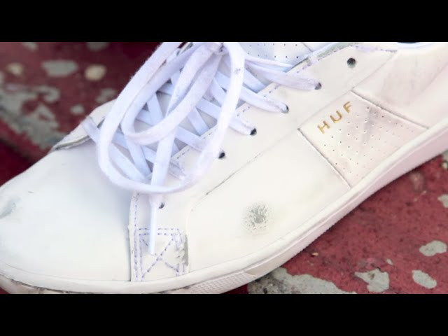 Shop HUF: http://bit.ly/1RyEhKx<br />When the all-new HUF Boyd came through the door, we knew we had to give 'em a try. Jeff took a pair to T-town to test the infinity rubber and see if the Boyd skates as good as it looks. Tune in to see how it held up!<br /><br />Shop HUF: http://bit.ly/1RyEhKx<br /><br />Filmed & Edited by Chandler Beck<br /><br />Had your Daily Dose? Get yours HERE: http://bit.ly/1y49Ync<br /><br />Want to see more Skate Warehouse videos on the regular? <br />Subscribe to our YouTube Channel to stay plugged in. Go skate! http://www.youtube.com/wwwskatewarehousecom<br /><br />Go Skate Blog: http://blog.skatewarehouse.com/<br />Facebook: https://www.facebook.com/SkateWarehouse<br />Twitter: https://twitter.com/skate_warehouse<br />Instagram: http://instagram.com/skatewarehouse<br />Google+: https://plus.google.com/+SkateWarehouse/