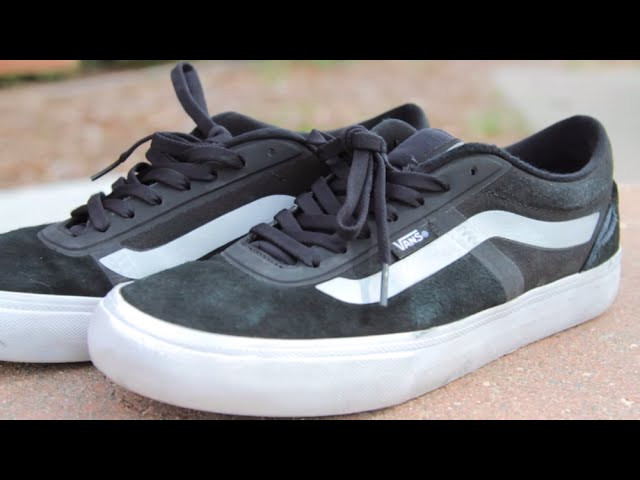 Shop Vans: http://bit.ly/1I2GFRA<br />AVE has has a long line of classic skate shoes with Vans. His latest, the AV Rapidweld Pro hosts a slew of new features to make this a performance packed skate shoe with classic Vans flavor. Our boys Dan and Paco laced 'em up and hit the park, tune in to see what they thought!<br /><br />Filmed & edited by Chandler Beck<br /><br />Had your Daily Dose? Get yours HERE: http://bit.ly/1y49Ync<br /><br />Want to see more Skate Warehouse videos on the regular? <br />Subscribe to our YouTube Channel to stay plugged in. Go skate! http://www.youtube.com/wwwskatewarehousecom<br /><br />Facebook: https://www.facebook.com/SkateWarehouse<br />Twitter: https://twitter.com/skate_warehouse<br />Instagram: http://instagram.com/skatewarehouse<br />Google+: https://plus.google.com/+SkateWarehouse/
