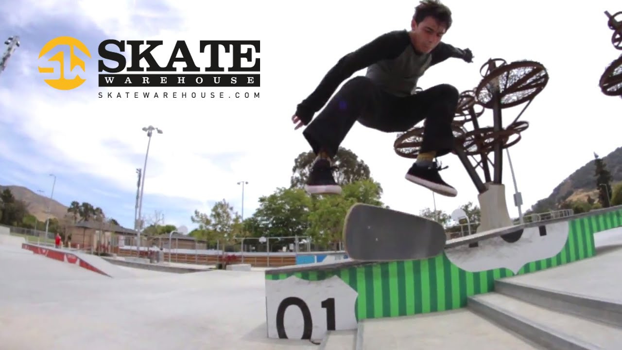 SHOP: http://bit.ly/1IjjTGY<br />Style out with our How To Backside Flip video. Paco takes you through the steps and shows you how to bust em! #GOSKATE<br /><br />Find more Trick Tips here: http://blog.skatewarehouse.com/category/trick-tips/<br /><br />Filmed & Edited by Tuan Nguyen<br />Music by: www.soundcloud.com/walterwarm<br /><br />Had your Daily Dose? Get yours HERE: http://bit.ly/1y49Ync<br /><br />Want to see more Skate Warehouse videos on the regular? <br />Subscribe to our YouTube Channel to stay plugged in. Go skate! http://www.youtube.com/wwwskatewarehousecom<br /><br />Go Skate Blog: http://blog.skatewarehouse.com/<br />Facebook: https://www.facebook.com/SkateWarehouse<br />Twitter: https://twitter.com/skate_warehouse<br />Instagram: http://instagram.com/skatewarehouse<br />Pinterest: http://www.pinterest.com/skatewarehouse/<br />Tumblr: http://skate-warehouse.tumblr.com/<br />Google+: https://plus.google.com/+SkateWarehouse/