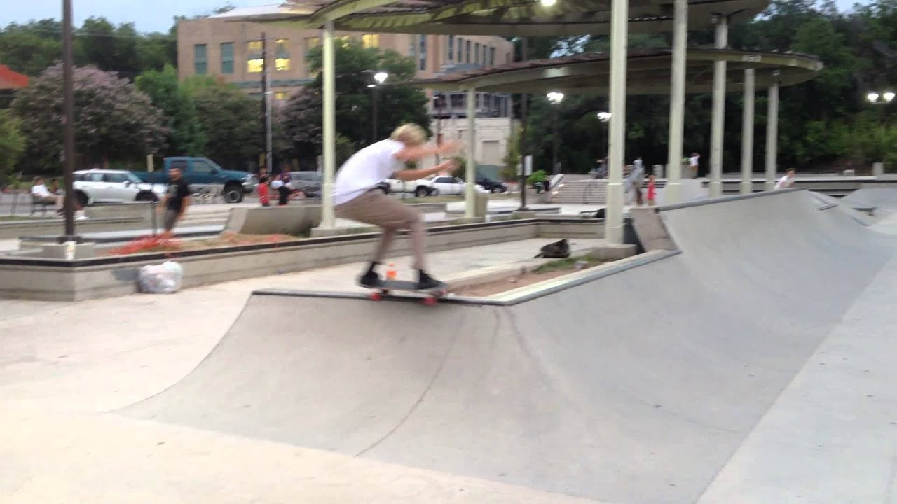 Enjoy the videos and music you love, upload original content, and share it all with friends, family, and the world on YouTube.