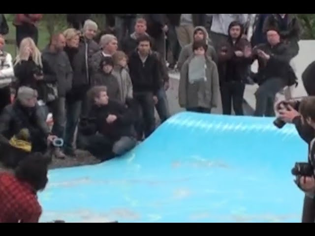 FULL VIDEO WITH AUDIO: https://vimeo.com/134328462<br /><br />Featuring. <br /><br />Simon Isaksson<br />Kristofer Hallgren<br />Josef Scott Jatta<br />Jonas Skroder<br />Daniel Spängs<br />Albert Nyberg<br />Erik J Pettersson<br />Barney Page<br />Gustav Tonnesen<br />Nisse Ingemarsson<br /><br />Filmed and edited by Jonathan Lomar<br /><br />Vimeolink: https://vimeo.com/134328462<br /><br />http://www.sourskateboards.com