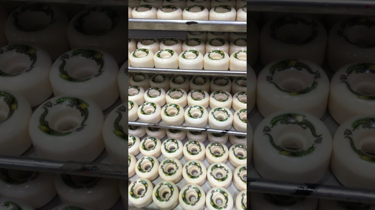 The best wheel for skating anywhere and anything. Hands in if you’re rolling with #DragonFormula ✋<br />- Smoother roll on all surfaces<br />- Slides better than any All Terrain style wheel<br />- Great for spots that require stealth<br />- Superior durability