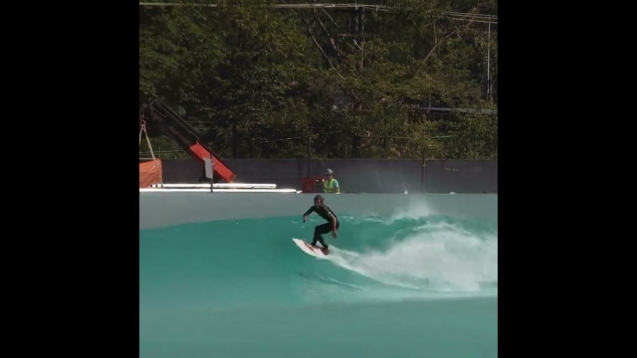 Go to stabmag.com to get the technical details behind the tank and learn about the pool’s first-of-its kind biz model.