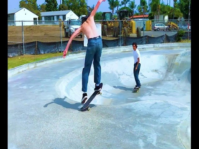 IGTV stretched my viddd out, Please enjoy it in it's full squished* format just as sir Daniel Dent intended it. <br /><br />https://frogskateboards.com/<br /><br />Nick Michel, Krazy Frankie, Jesse Alba, Gabe Thompson, Cooper Winterson, and K-Burkles.