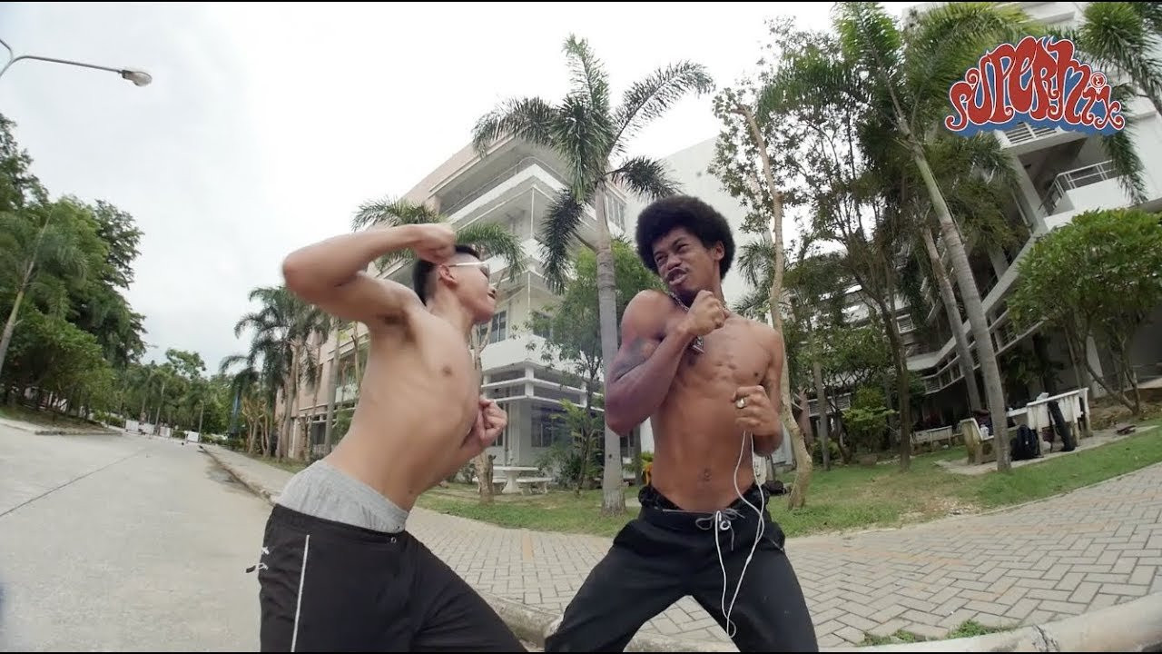 มาดูวีดีโอเบื้องหลังการถ่ายทำวีดีโอ ซูปเปอร์มิ๊กซ์ ของ ฟีฟ่า ติณณ์ทาน เด็กแก๊งค์ สายเลื้อยห้ามพลาด!<br /><br />Check out some behind the scenes footage Fifa Tintarn, the youngest rider on the Preduce team.<br /><br />🔥 Follow us:<br />Facebook: http://fb.com/preduce<br />Skate Instagram: http://instagram.com/preduce_skateboards<br />Shop Instagram: http://instagram.com/preduceshop<br />💰 Online shop: https://www.preduce.com/collections/all<br /><br /><br />#Preduce #PreduceSuperMix #SuperMixRaw #ThailandSkateboarding