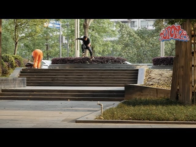 มีดูทีมพรีดิ้วซ์กันในวีดีโอ Preduce SuperMix แบบเต็มๆกันได้แล้วที่นี่<br /><br />Watch Lert Saeri, Levi Adams, Tao Kitpullap, Demit Cuevas, and Absar Lebeh in the #PreduceSupermix full video now playing at https://www.preduce.com/blogs/preduce-skateboards/watch-supermix-now<br /><br />#preduce