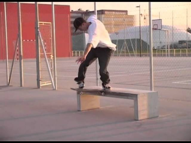 Leo Anzevui - "That's Us... Nike SB Switzerland" - Check out the full clip on Vimeo: http://vimeo.com/32731703