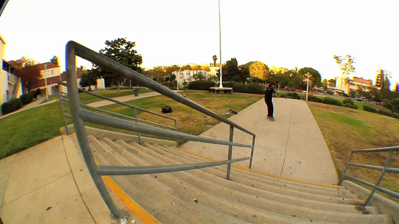 Anthony Schultz gets Alex Heskett's back at beverly