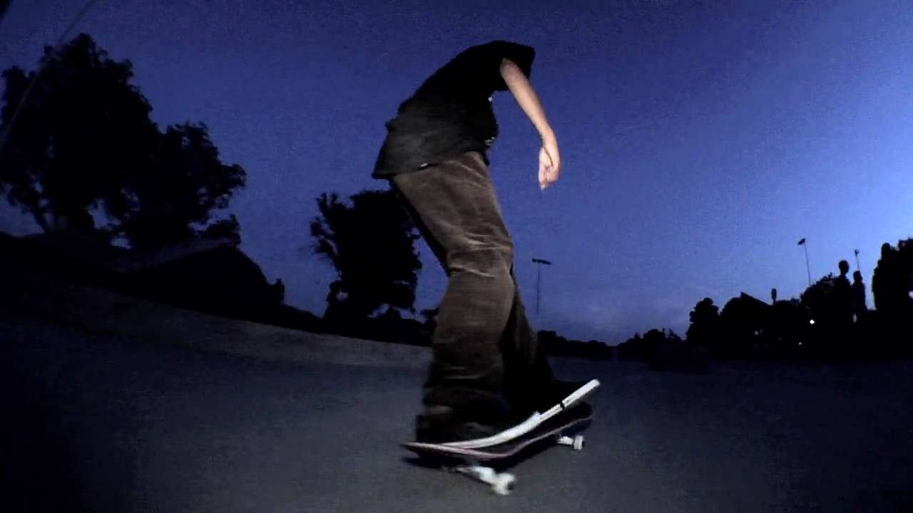 More footy from the cutting room floor of our Hot Assphalt Tour... Ronnie Creager gets a line, Jordan get's buck and Nick Tucker throws down a pitch black run at what was probably the most buttery park stop of our whole trip in Odessa, Texas.