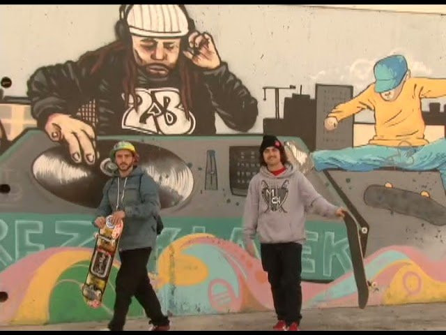 EXOSHOP presents EST '89, a full length skateboard video by Charles Giroux & Eric St-Laurent featuring Jo Daigle, Sam Brown, Julien Leclerc, Jean-Raph Veilleux & Alex Morin. There is also Mohawk, Jo Deschenes, Yann Burner, Morgan DT, Felix Verro, Yann Fily and many more.