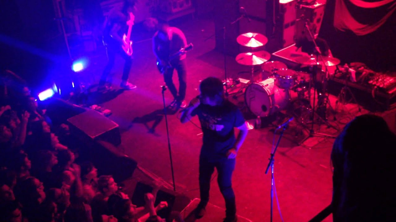 Silverstein live at Club Soda in Montreal, QC on November 8, 2013.<br />--<br />Silverstein en spectacle au Club Soda de Montréal le 8 novembre 2013.