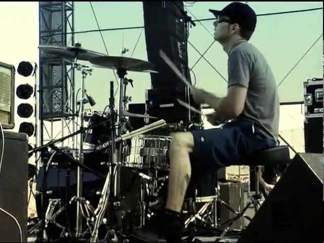 EXOSHOP.com / A.N.T.I. / QuebecPunkScene.net / Getaroom.ca present<br />Each on Set live at EXO Fest 2005. June 11, 2005 at Agora Port de Québec.<br /><br /><br />FULL CONCERT playlist: http://www.youtube.com/playlist?list=PLFPWQKh0BHkdwJmOgGNDC3uEUqDsRVheY