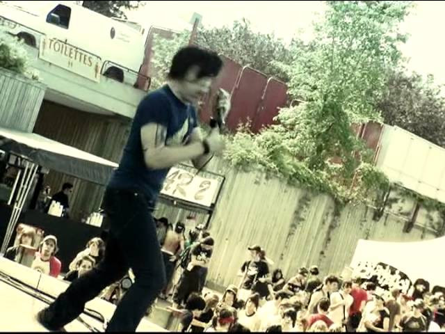 EXOSHOP.com / A.N.T.I. / QuebecPunkScene.net / Getaroom.ca present<br />The Reason live at EXO Fest 2005. June 11, 2005 at Agora Port de Québec.<br /><br /><br />FULL CONCERT playlist: http://www.youtube.com/playlist?list=PLFPWQKh0BHkdwJmOgGNDC3uEUqDsRVheY