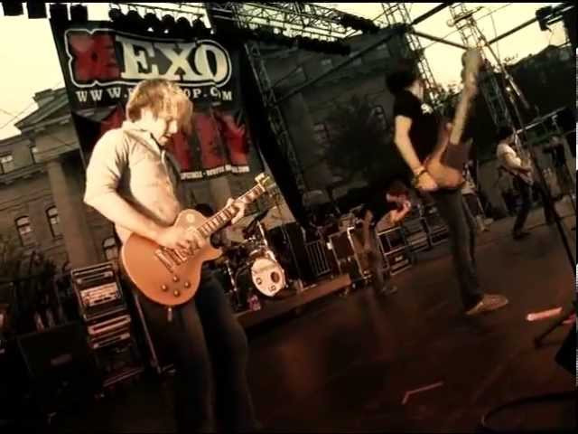EXOSHOP.com / A.N.T.I. / QuebecPunkScene.net / Getaroom.ca present<br />Silverstein live at EXO Fest 2005. June 11, 2005 at Agora Port de Québec.<br /><br /><br />FULL CONCERT playlist: http://www.youtube.com/playlist?list=PLFPWQKh0BHkdwJmOgGNDC3uEUqDsRVheY