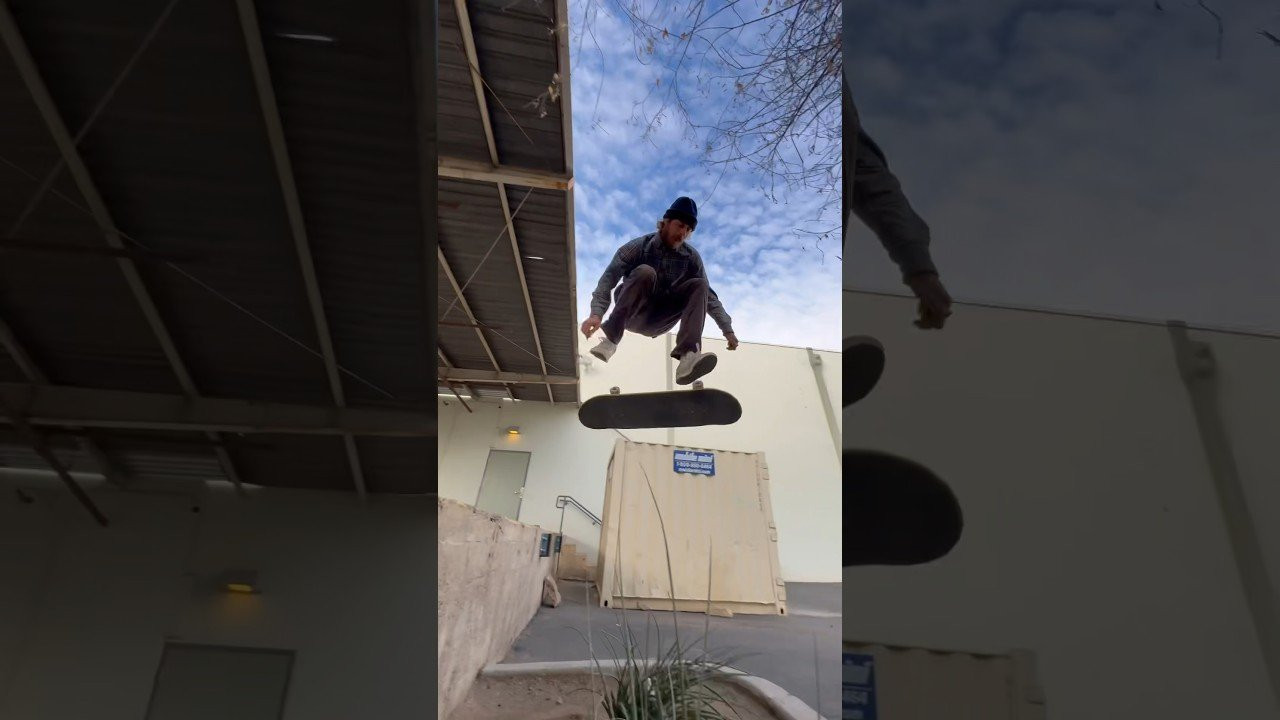 #johnrobmoore #skateboarding #ahappymediumskateboarding