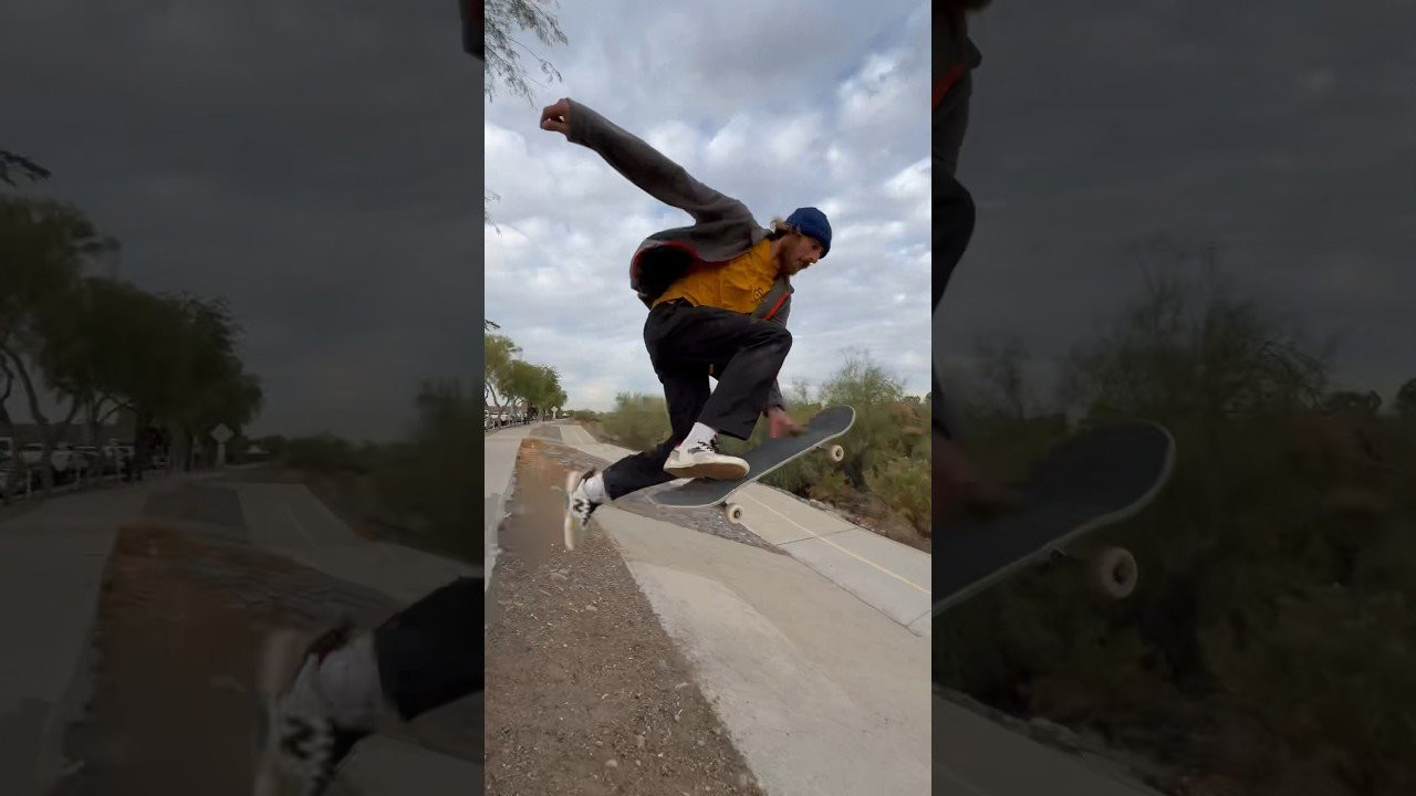 #johnrobmoore #skateboarding #ahappymediumskateboarding