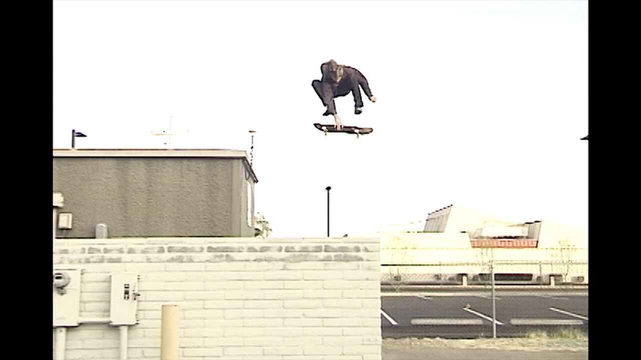 You can't win them all! Should Aaron go back and land this for the next "A Happy Medium" video?<br />Filmed by Hunter O'Shea<br />Follow us on Instagram! @a_happy_medium_ @aaronjawshomoki