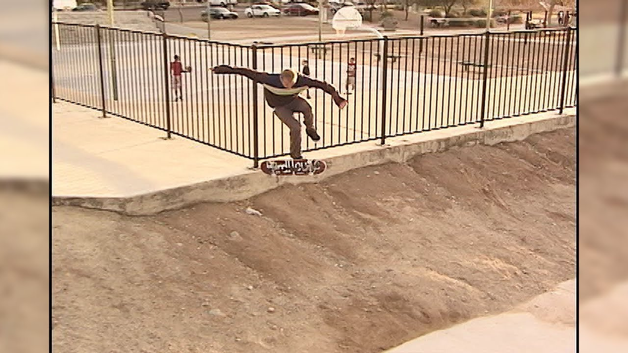 Johnrob's part in "A Happy Medium 2" (2011)<br />an independent skateboard film by Buster O'Shea and Hunter O'Shea featuring Aaron "Jaws" Homoki, John Motta, Josh Hawkins, Eric Thomas, Brett Woodward, Riley Hawk, Johnrob Moore, Jeff Stevens, Kody Kohlman, Tyler Franz, and Derek Tracy.<br /><br />Music : Electric President - "It's an ugly life"<br />Instagram : @a_happy_medium_ @aaronjawshomoki @johnrobmoore