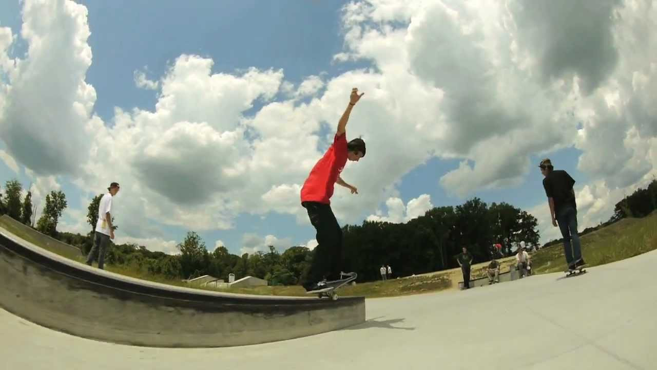 Tom Asta gets in his practice before Street League Arizona at Glasgow skatepark in Delaware with his homie Shane Colville.