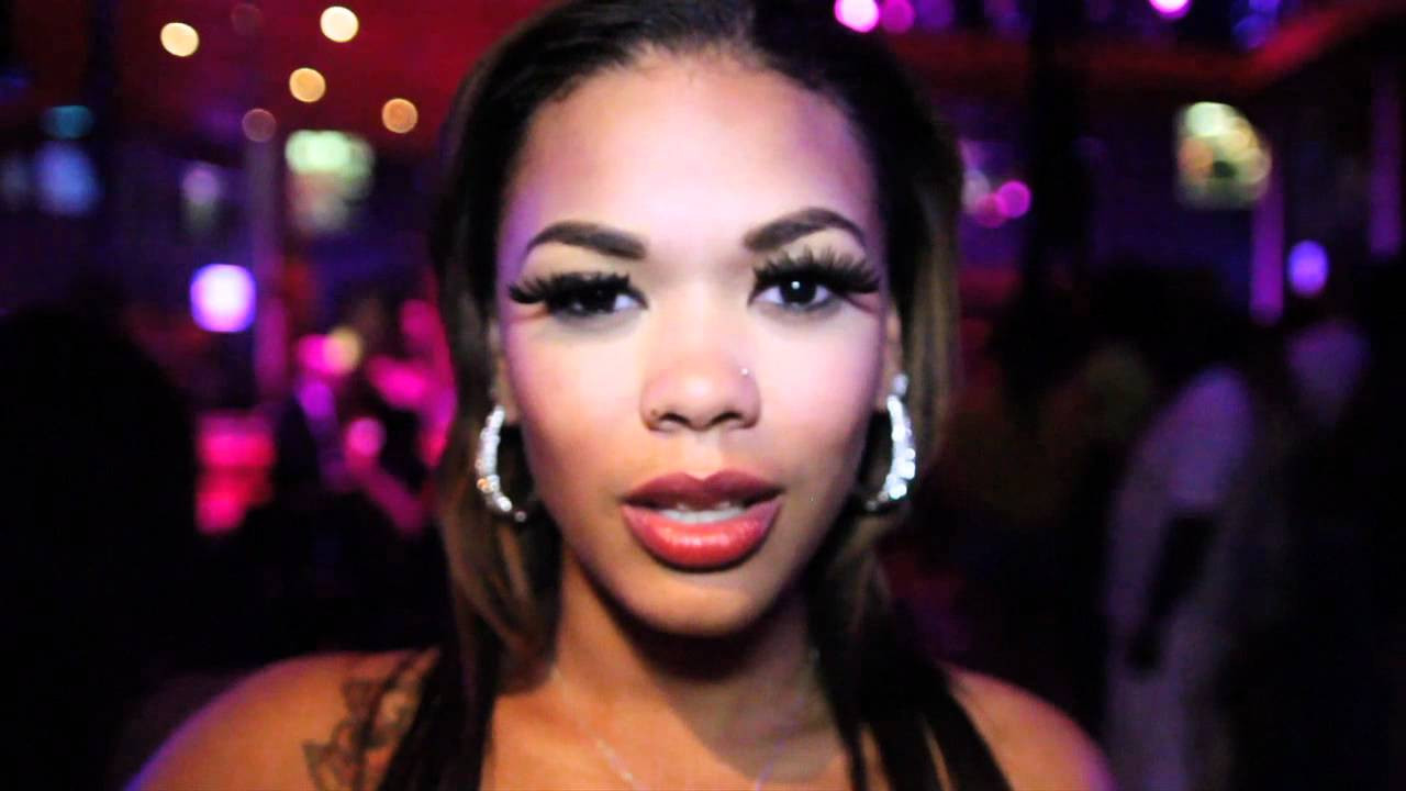 LRG was proud to be on hand in Atlanta to support the release of Waka Flocka's album Triple F Life: Friends, Fans & Family. With thousands of fans paying their respects to the emcee who has been on his grind for years, Waka Flocka was humbled by the love from both the crowd as well as LRG - who has supported his Brick Squad movement for quite some time.