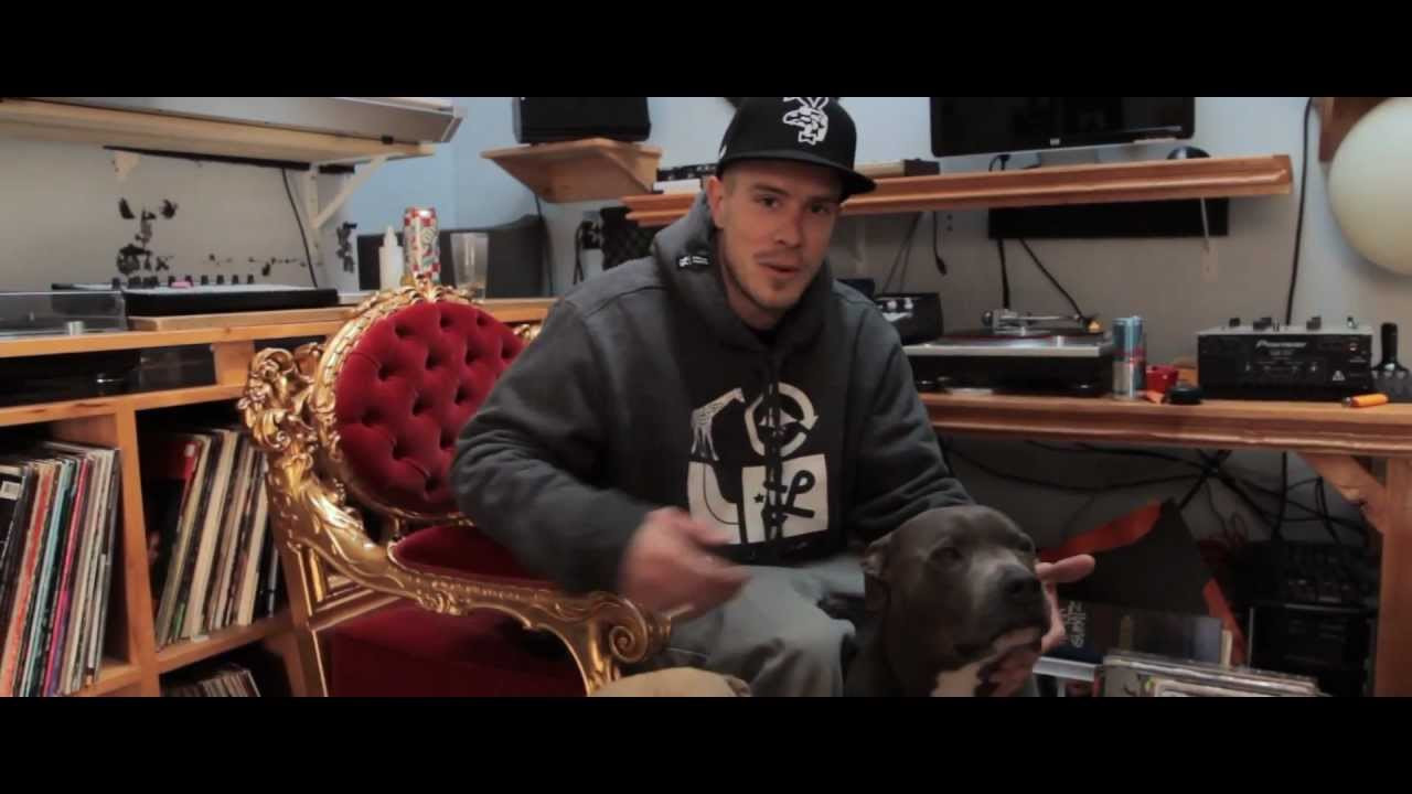 Justin Bennee likes a lot of things, but only a few prized possessions are his favorite.<br /><br />Music by: Justin Bennee<br /><br />#LRGSNOW<br />www.l-r-g.com<br />Twitter.com/liftedresearch