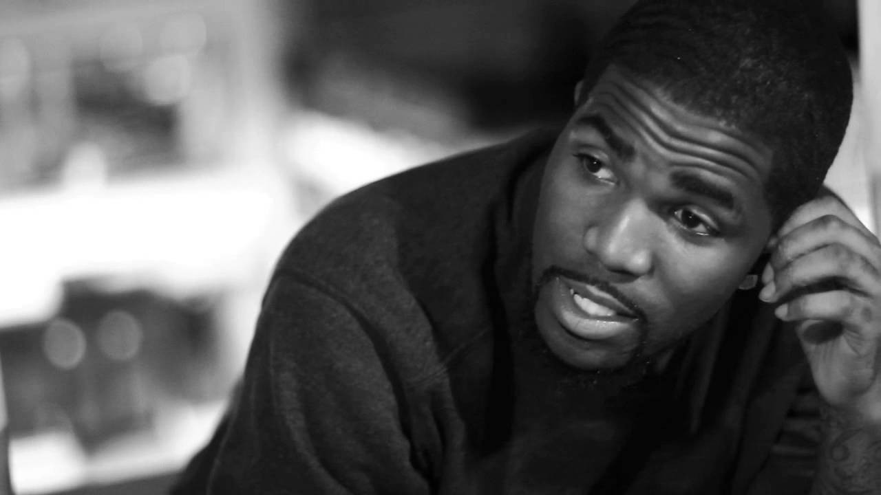 Check out the third installment of our four part series spotlighting East Coast MC, Tsu Surf.<br /><br />http://l-r-g.com/blog/2012/02/09/tsu-surf-episode-three/<br /><br />www.l-r-g.com<br />Twitter.com/liftedresearch<br />Facebook.com/lrgclothing