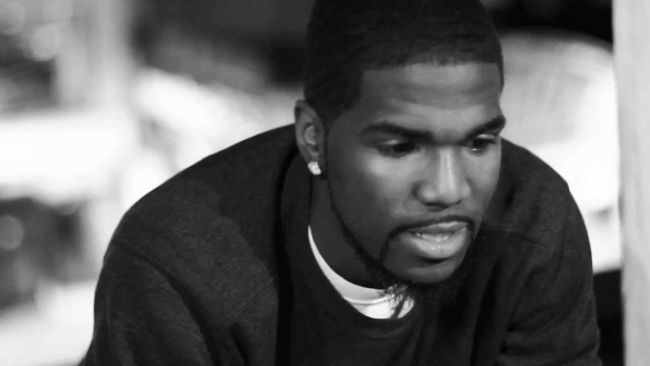 Check out the second installment of our four part series spotlighting East Coast MC, Tsu Surf.<br /><br /><br />http://l-r-g.com/blog/2012/02/07/tsu-surf-episode-two/<br /><br />www.l-r-g.com<br />Twitter.com/liftedresearch<br />Facebook.com/lrgclothing