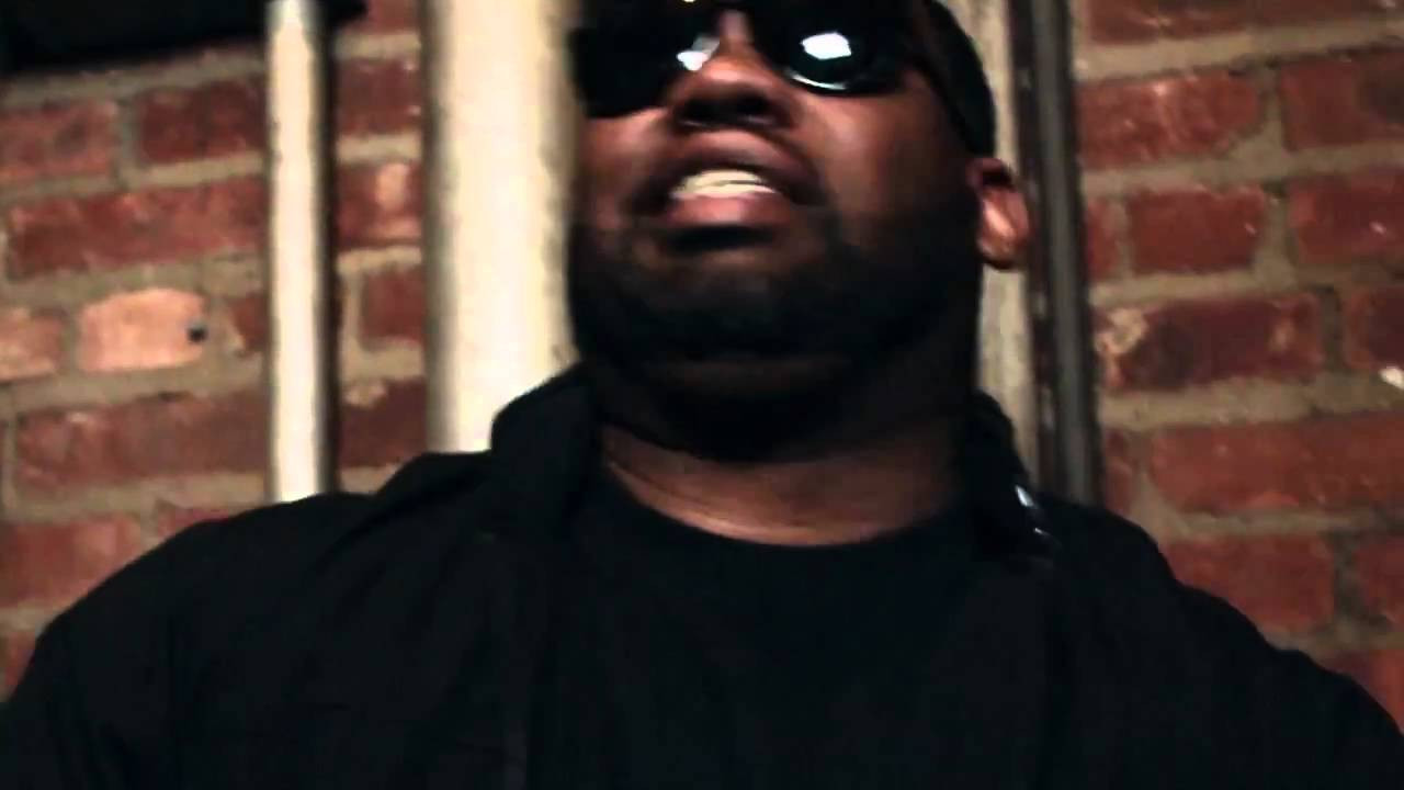 185 Parkhill Projects, Staten Island, NY was a place few people have experienced growing up. LRG Films teamed up with legendary Wu-Tang Clan member, Raekwon, to take you back to the day-to-day life experiences. "Butter Knives" is an ode to Raekwons rich history in the projects and even more widely, hip hop. Enjoy.