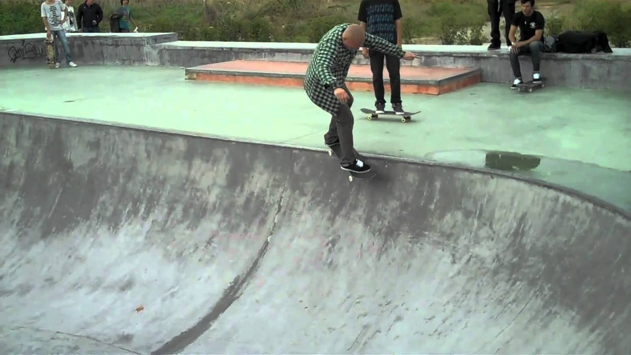 Stu Graham shreds a bowl while in Spain for the Ride the North tour.
