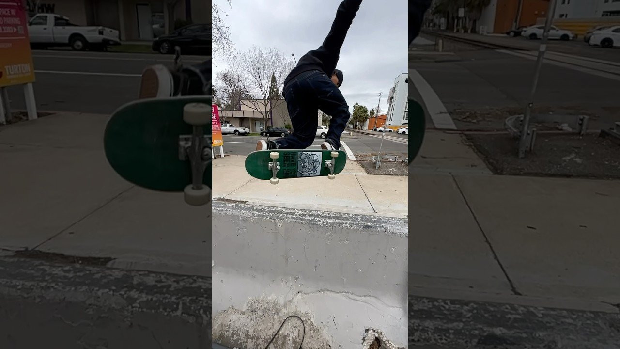 Enjoy the videos and music you love, upload original content, and share it all with friends, family, and the world on YouTube.