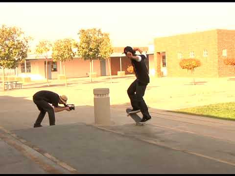 Found these old clips of the week recently that were from our old website from back in 2009.