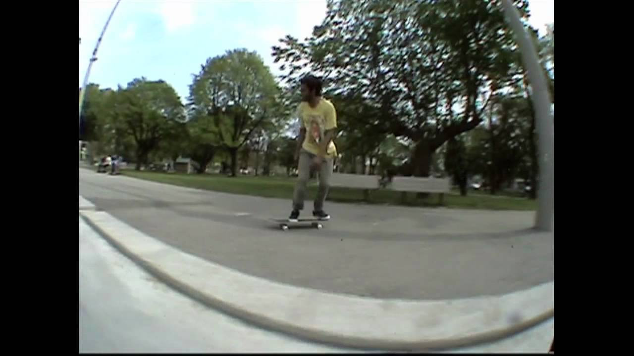 Jay get's a little help from his friends skating DunBat on this edition of BTL's Toonie Tuesday. Skating courtesy of 2012, Camera,Music & Editing courtesy 1995. Filmed by Pat O'Rourke.