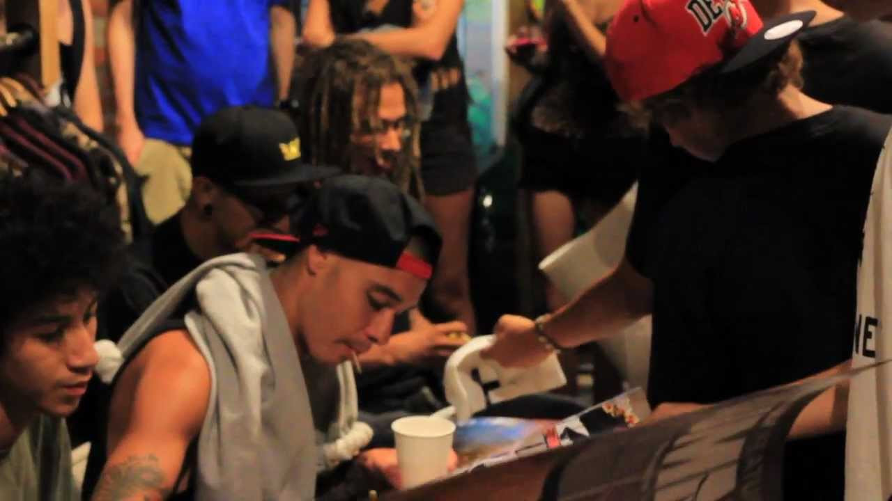 On August 22nd, 2012 Erik Ellington and the rest of the Supra team came to Boston and visited the shop for an autograph signing. <br />In this clip, Ellington talks a bit about the trip and gives insight behind the design for his newest pro model shoe now available in the shop.<br /><br />Event footage and interview filmed by Michael Chew.<br />Edited by Michael Chew. <br />Archive skate footage provided by Supra.