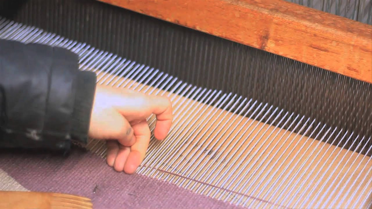 We took a trip to Philadelphia, PA to meet with the Extension Gallery's latest exhibitor Erin M. Riley. In this video, Erin gives an overview of the opening along with an in depth look into the making of her loomed masterpieces.<br /><br />Erin's tapestries have been published in multiple fine art books and have been exhibited internationally. Orchard and the Extension Gallery are esteemed to showcase her work along with Pakayla Rae Biehn and Jason Andrew Turner. Crush will be on exhibit through the middle of January 2013.<br /><br />Filmed and edited by Michael Chew<br /><br />Music by Michael Hadley