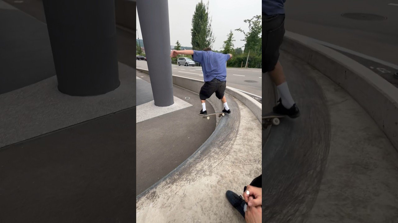 Enjoy the videos and music you love, upload original content, and share it all with friends, family, and the world on YouTube.