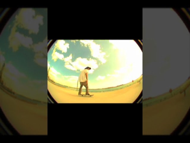 Four Letter Word clip of the week from June 25th 2007. Jay Brown with a long line at HTO.