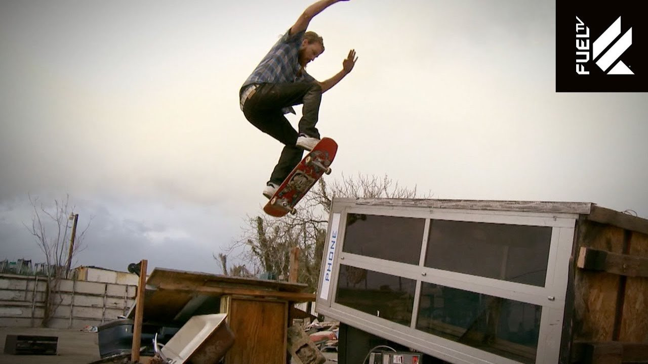 3 Wishes | Built To Shred | S2E7 <br /><br />Jeff King and a 20 ft tall genie have three unforgettable sessions with wake skater Nick Taylor, the Signal and Omatic snowboard teams, and skateboarder Bob Burnquist.<br /><br />🛹 Thanks for subscribing! 🛹 https://youtube.com/@fueltv?sub_confirmation=1<br /><br />Watch more at https://fuel.tv