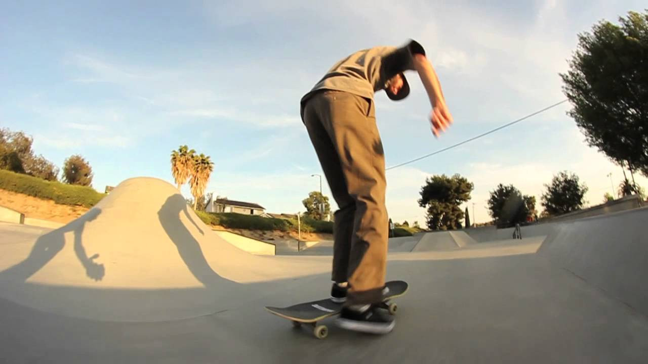 VOX Team rider Brendan Keaveny breaks in a fresh pair o Veyron's Straight out of the VOX. http://www.voxskateboarding.com