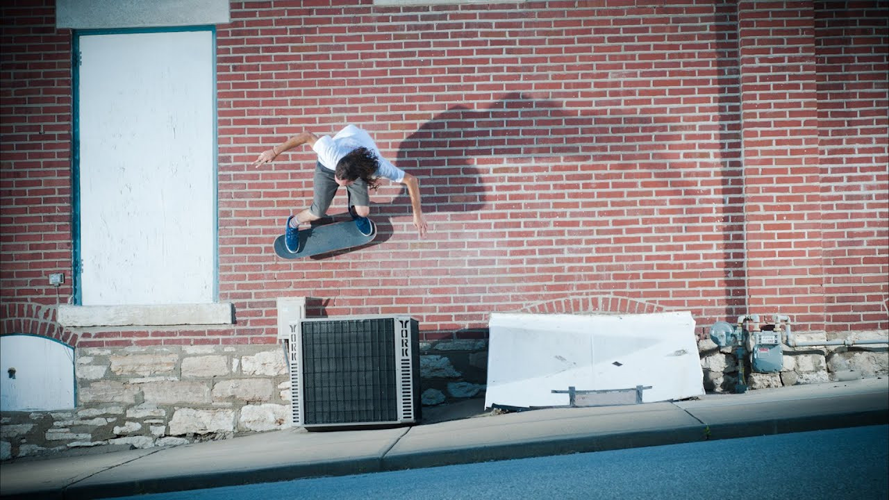 Jesse Doan, Josh White, Ernie Torres, Garrett Olinger, Arthur Dachiardi, MaXXX Chilen, Dillon Aguilar, Rod Harper, Sean Malto, Joseph Lopez. Scotty Laird, Mikey Santillan, Connor McCroskey, Ryan Pearce, Tyshuan Johnson, Josh Crane<br /><br />Filmed by Doug Gerhardt and Ryan Lovell<br /><br />© 2016<br /><br />00:10 - Josh Crane<br />02:25 - Keelin Austin<br />04:27 - Ryan Pearce<br />05:47 - Tyshuan Johnson <br />08:45 - Connor McCroskey<br />15:45 - Mikey Santillan<br />16:19 - Scotty Laird<br />17:29 - Joseph Lopez<br />19:32 - Sean Malto<br />19:45- Rod Harper<br />21:46 - Dillon Aguilar<br />23:02 - MaXXX Chilen<br />23:40 - Arthur Dachiardi<br />23:44 - Garrett Olinger<br />23:49 - Ernie Torres<br />24:13 - Josh White<br />26:31 - Jesse Doan<br />31:23 - Credits