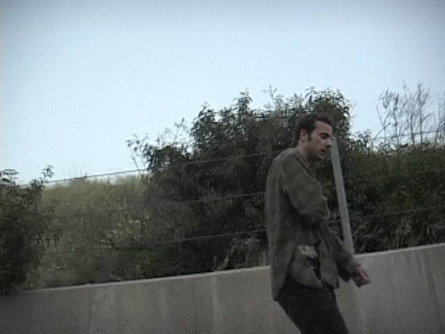 Classic clip from the filming of "Killa Tofu" about 4 years ago. Skatin Steve, mayor of CJ County not only gets a torn bicep from his skateboard, but he also gets a tree in his mouth.<br /><br />www,irvine-sucks.com