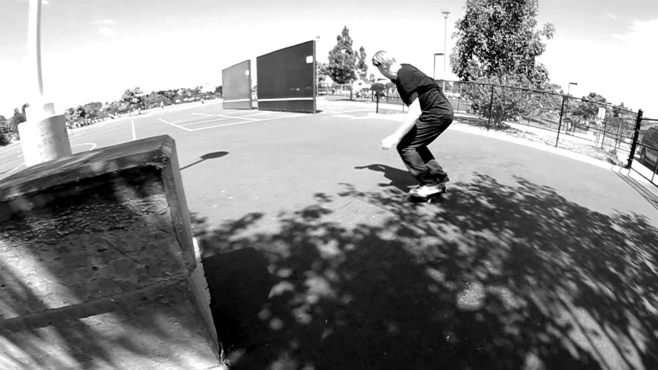 A soundscape is a sound or combination of sounds that forms or arises from an immersive environment. In many urban areas, traffic has become the keynote sound.<br /><br />Filmed, Edited & Directed by Joe Pease<br />Motion Graphics by Mark Spencer<br />www.CamCaddie.com<br /><br />Stereo Skateboards<br />www.StereoSoundAgency.com