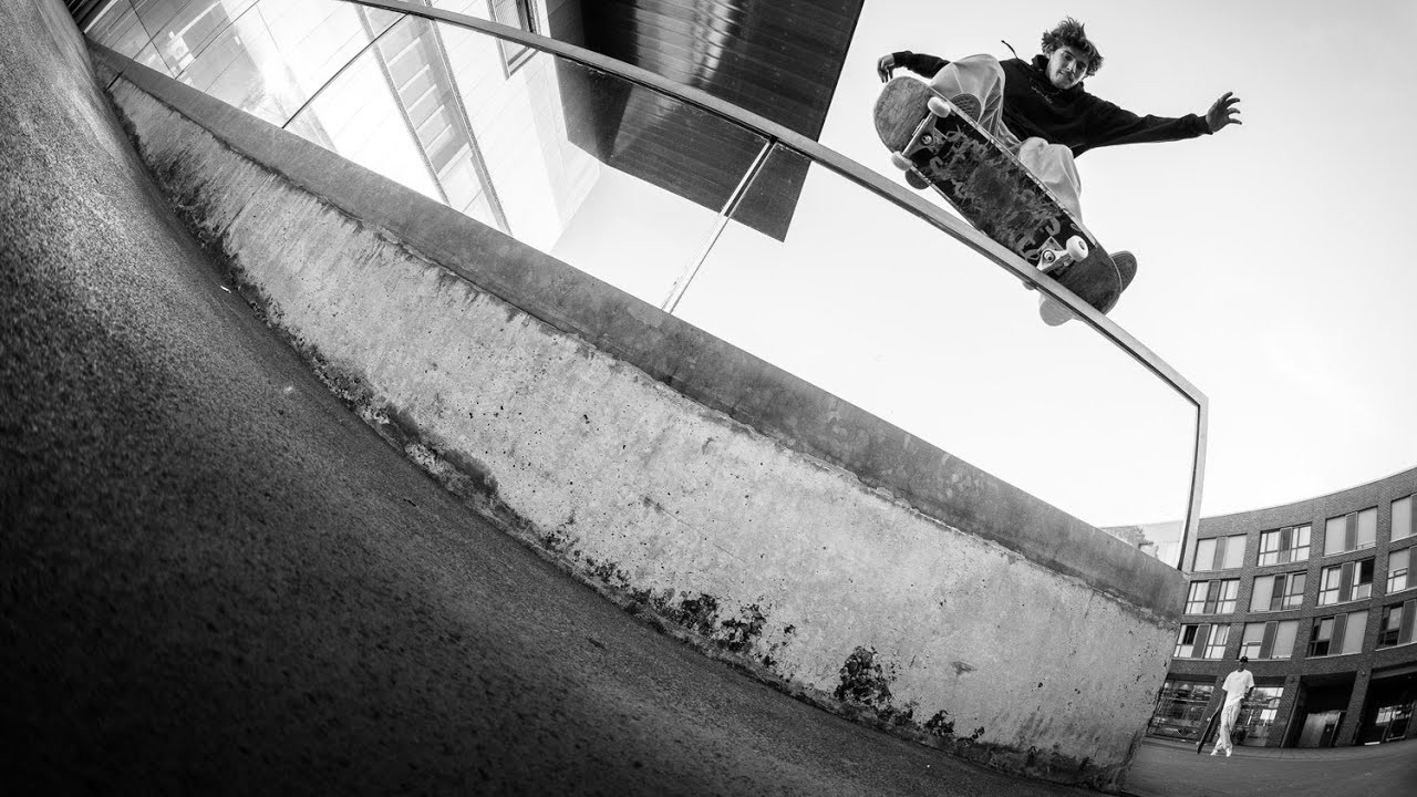 Filmed and edited by Chris Mulhern and Torsten Frank.<br />Photo by Fabian Reichenbach.