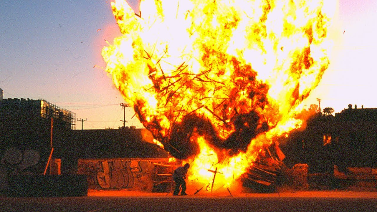 On This Day in Crailtap History (Oct. 20-21, 2007) the Lakai crew set out to an abandoned lot on the outskirts of Downtown LA to film the intro for Fully Flared 💥 We dug into the archives and put together a raw behind the scenes cut of the day<br /><br />📹: Aaron Meza & Johannes Gamble<br /><br />📸: Atiba Jefferson, Ben Colen, Andy Mueller, Eric Anthony <br /><br />Follow Crailtap on Instagram: http://instagram.com/Crailtap<br />Daily Content and More!: http://Crailtap.com<br />Like Crailtap on Facebook: http://fb.com/Crailtap