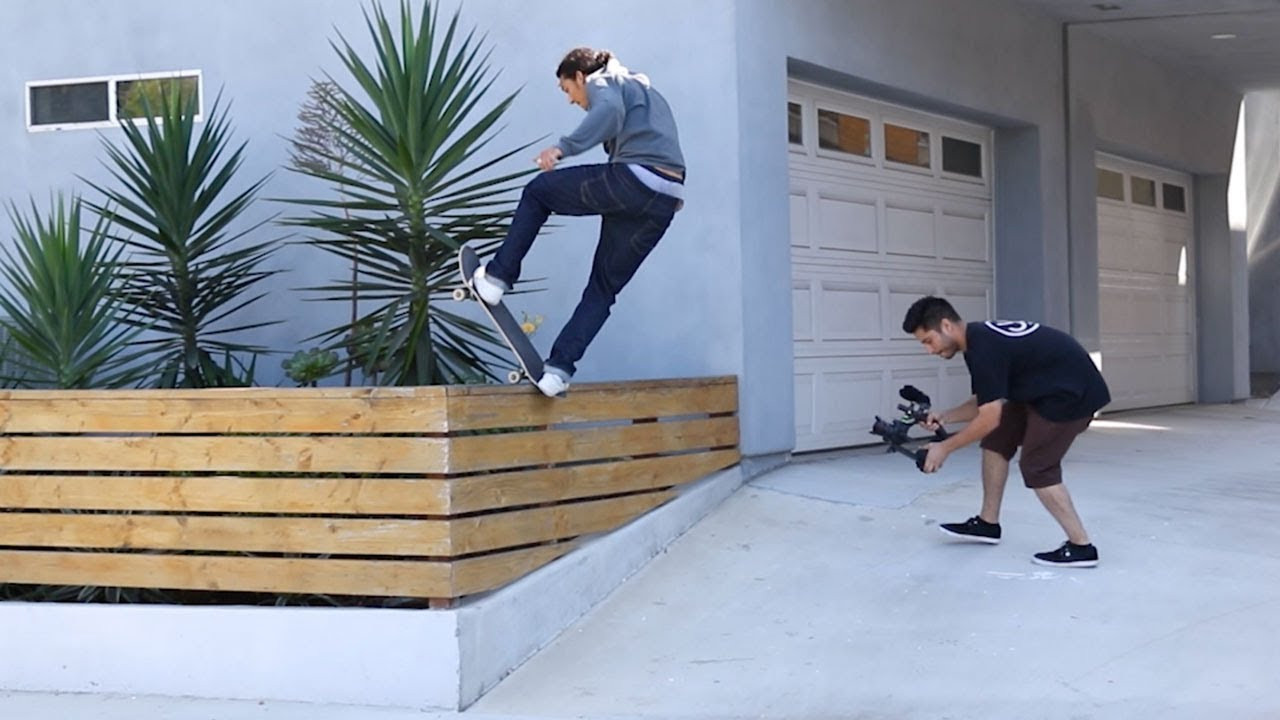Alexis came out swinging, serving a serious supply of knockout clips for the Mafia’s Brain Gone vid. Here’s a peek into the process that evolved into a great video part. <br /><br />Keep up with Thrasher Magazine here:<br />http://www.thrashermagazine.com<br />http://www.facebook.com/thrashermagazine<br />http://www.instagram.com/thrashermag<br />http://www.twitter.com/thrashermag