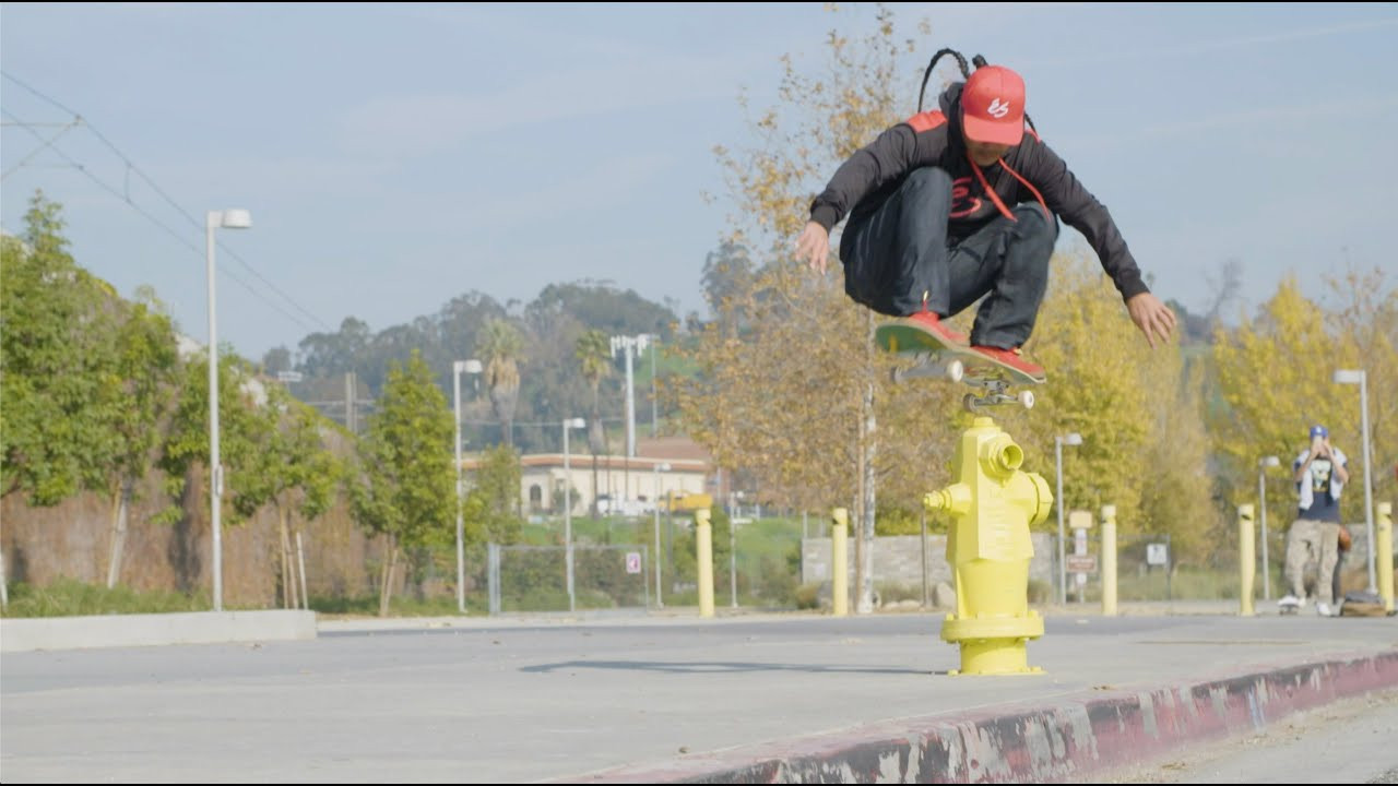 It's the year of the Skate Rat! éS is proud to introduce this limited release Accel Slim Skate Rat shoe with the iconic 90s legend, Kien Lieu 'aka The Donger. Donger is a true skate rat and he's back for 2020 in the year of the rat. <br /><br />The éS Skate Rat Accel Slim is now available at esskateboarding.com