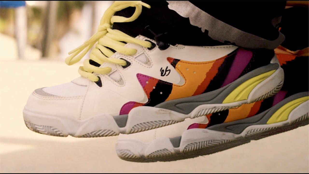 LA residents Jonathan Hernandez and Juan Moreno, test out the NEW éS SYMBOL reissue shoe as well as check out the NEW éS Apparel. <br /><br />Filming by Spanish Mike and Film/Edited by Crazy Chris. <br /><br />Check www.eSskateboarding.com