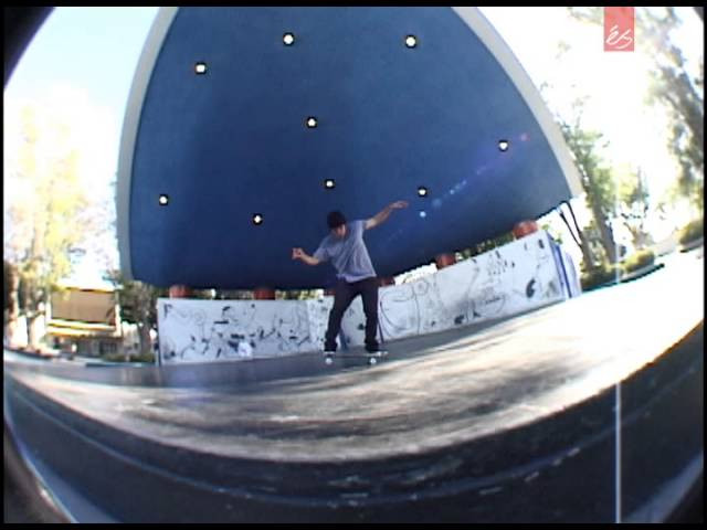 Enjoy the videos and music you love, upload original content, and share it all with friends, family, and the world on YouTube.