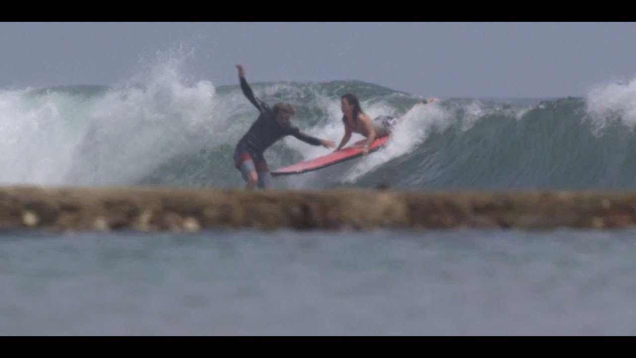 It's not a competition of who's on the weirdest mission. It's just a celebration of your mental calibration. Wavelengths flutter like a bird that's stuck in butter. Felling gray matter with a stack of cruddy clutter.<br />Strange Brains<br /><br />from the strange brain of: nate tyler<br /><br />edit: nate leal<br /><br />producers: matt shuster<br /><br />- Music -<br />Song: "sycamore tree"<br />Artist: Crystal Stilts<br />Release: In Love With Oblivion<br />Web: http://www.crystalstilts.com<br />iTunes: http://georiot.co/2qwt<br /><br />Song: "Night Watcher"<br />Artist: Videoing<br />Release: Reader LP<br />Web: http://videoingsound.com/<br />iTunes: http://georiot.co/1D62<br /><br />capturers: nate leal, beren hall, victor pakpour, lugo<br /><br />theme song creators/performers: ozzie wright, mike aho<br /><br />strange brains graphics: ozzie wright, mike aho<br /><br />veeco productions