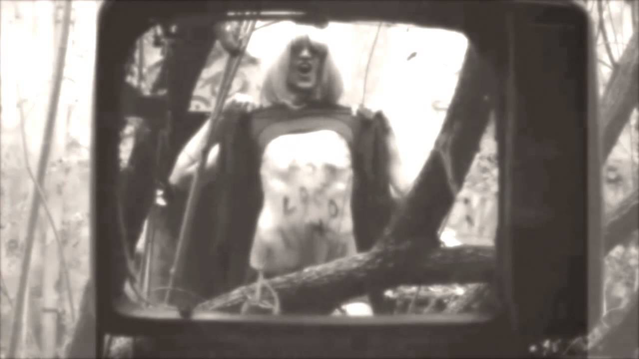 It's not a competition of who's on the weirdest mission. It's just a celebration of your mental calibration. Wavelengths flutter like a bird that's stuck in butter. Feeling gray matter with a stack of cruddy clutter.<br />Strange Brains<br /><br />from the strange brain of: gonzalo zubizarreta<br /><br />edit: pocholo<br /><br />producers: matt shuster, simon young<br /><br />music: los locos hongos "metes miedo" and the goons of doom "santiago"<br /> <br />capturers: pocholo,juan luis zubizarreta,ginés diaz,bruno novoa,pietro franca,sylvain frei,carlos martinez-pénalver<br /><br />actors: santiago zubizarreta, benjamin l<br /><br />theme song creators/performers: ozzie wright, mike aho<br /><br />strange brains graphics: ozzie wright, mike aho<br /><br />veeco productions 2013<br /><br /><br />- Music -<br /><br />Song: "Metes Miedo"<br />Artist: Los Locos Hongos<br /><br />Song: "Santiago"<br />Artist: Goons of Doom<br />Release: Revenge of the Goons<br />iTunes: http://georiot.co/3ts